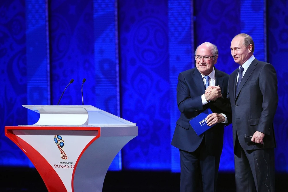 100.000 fan Trung Quốc đổ bộ, Nga 'ẵm' 25 triệu USD ảnh 2