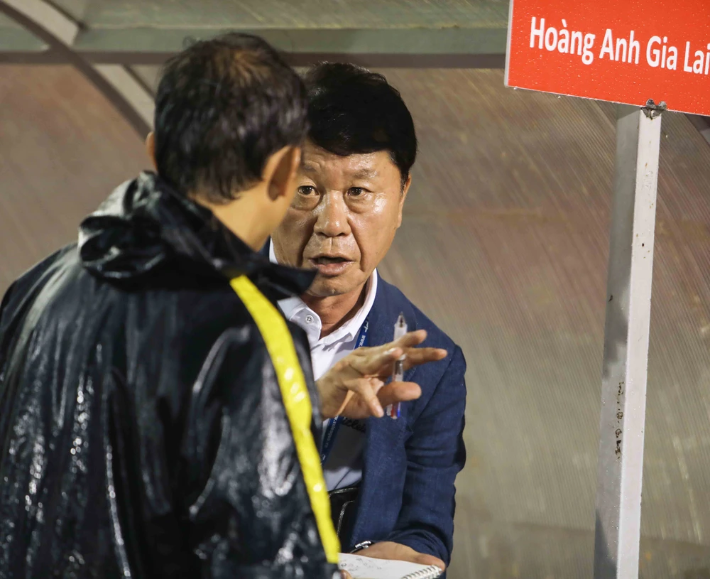 Chung Hae Seong, 'tay truyền lửa' tốt cho cầu thủ ảnh 3