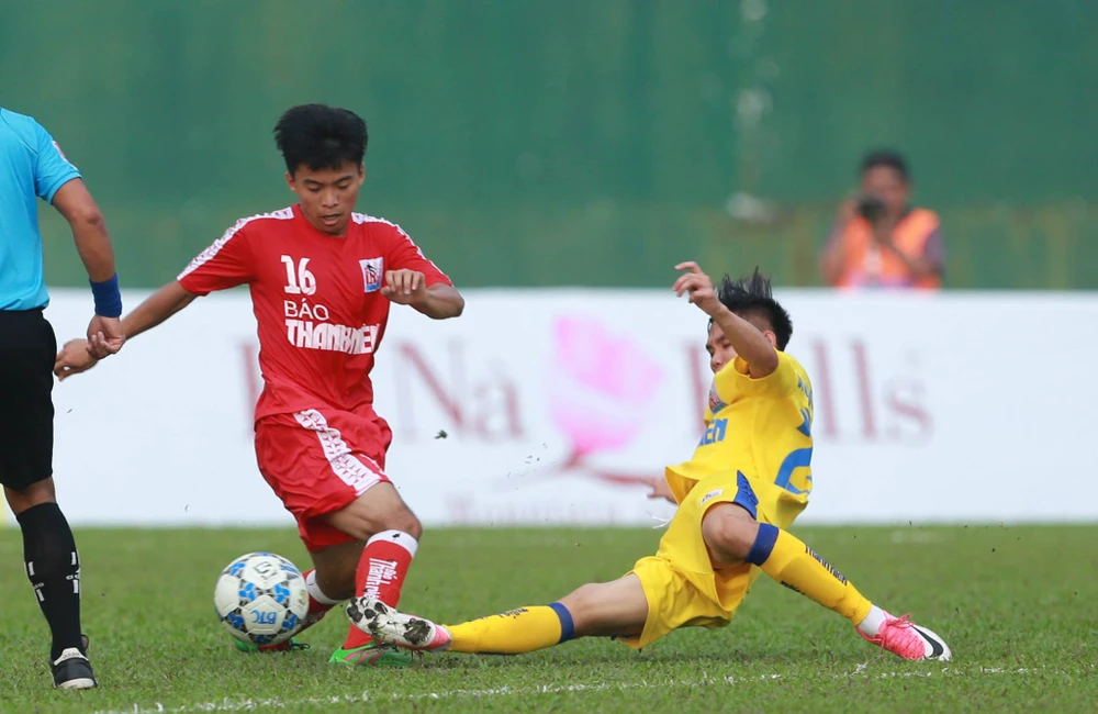 Đàn em Công Phượng, Văn Toàn hạ học trò Santos ảnh 4