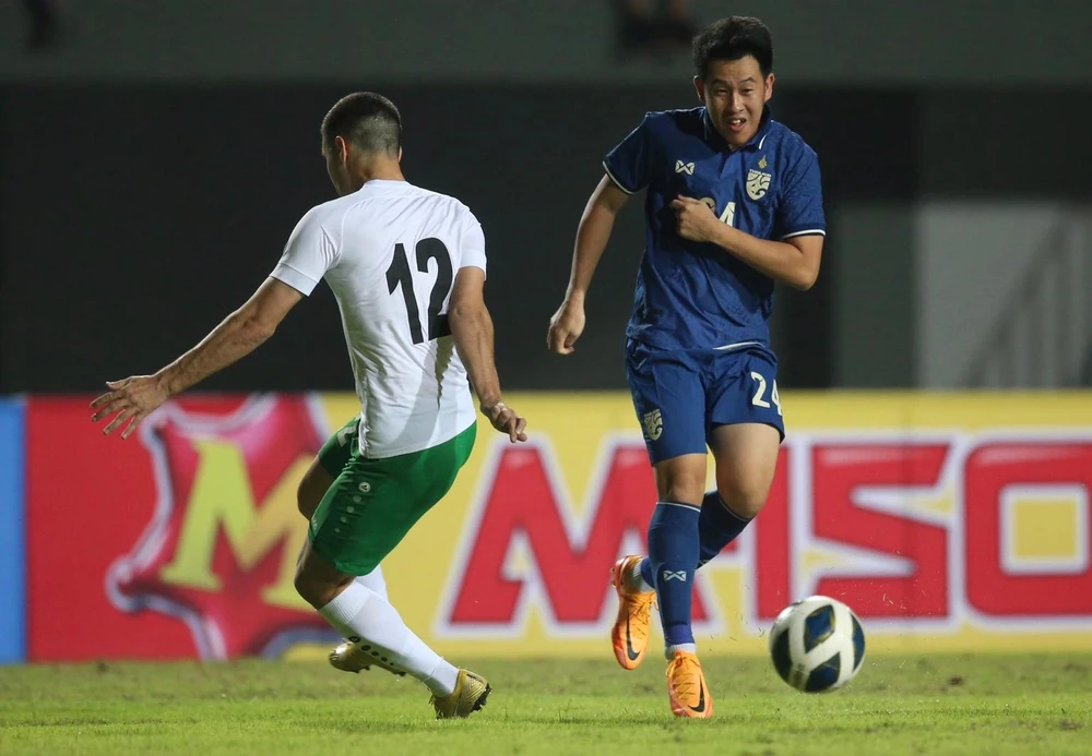 Thầy trò Polking thắng nhọc kèo dưới Turkmenistan ảnh 2