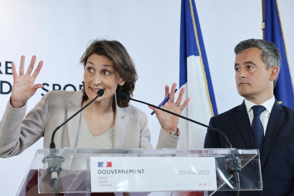 Phía Liverpool, tức giận cách lý giải và xin lỗi của nữ Bộ trưởng Amelio Oudea về sự cố. Ảnh: Getty Phía Liverpool, tức giận cách lý giải và xin lỗi của nữ Bộ trưởng Amelio Oudea về sự cố. Ảnh: Getty