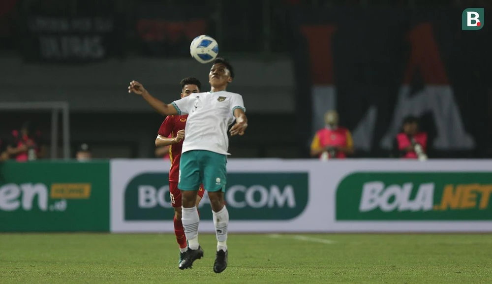 Việt Nam, Indonesia chia điểm, Myanmar lên ngôi đầu bảng ảnh 5