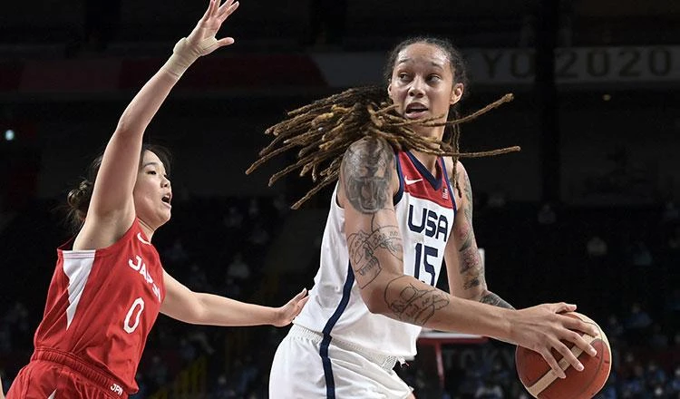 Brittney Griner thuộc hàng siêu sao của làng bóng rổ Mỹ. Ảnh: Getty