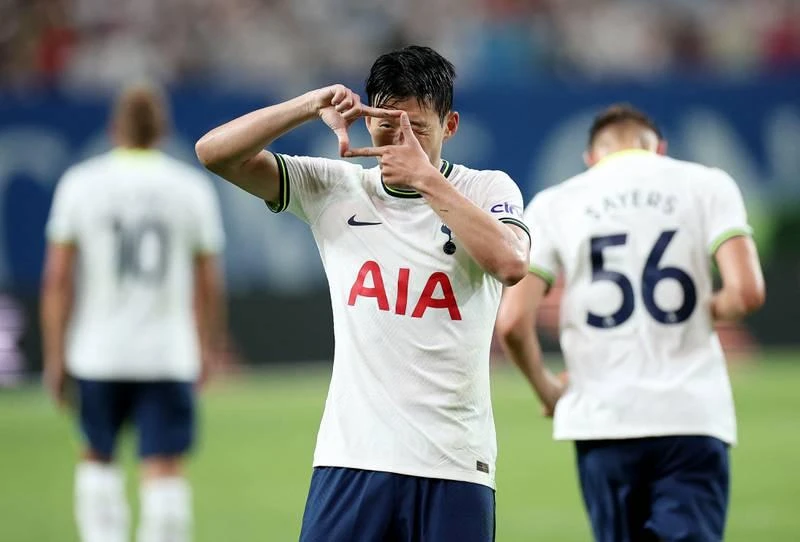 Sáu bàn của Tottenham do Son và Harry Kane đều có cú đúp, Dier một bàn và Jin Hyuk-kim đá phản lưới nhà. Ảnh: Getty