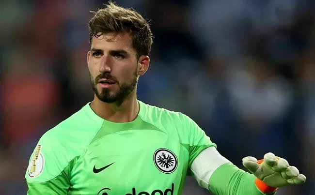 Trapp không muốn mình mắc bẫy ở MU, chỉ là công cụ để Ten Hag dùng đòn kích De Gea. Ảnh: Getty