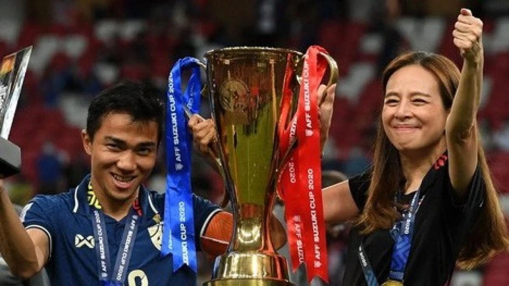 Messi Thái Chanathip góp công lớn giúp tuyển Thái Lan đòi lại ngôi vô địch Đông Nam Á từ tay VN. Ảnh: B.P