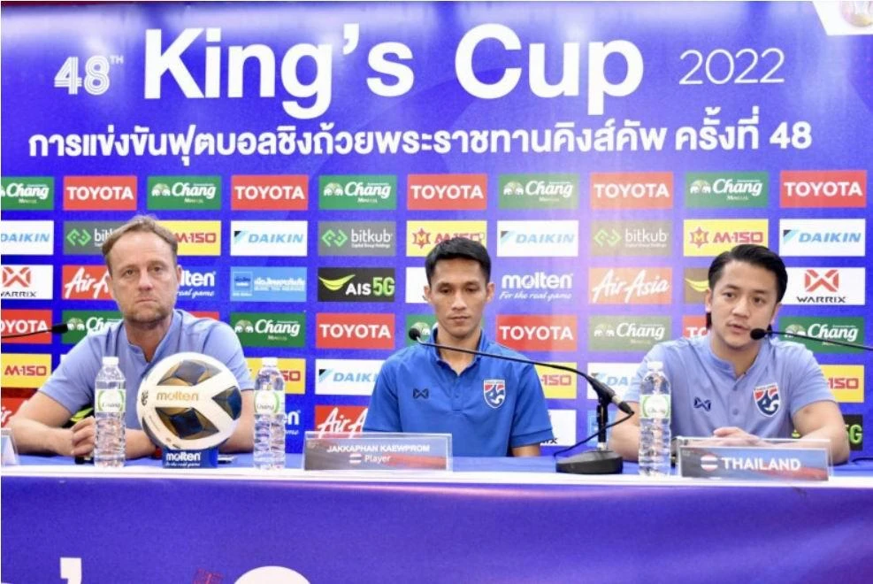 Mano Polking lần đầu tử tế khi thua trận, không đổ lỗi. Ảnh: B.P