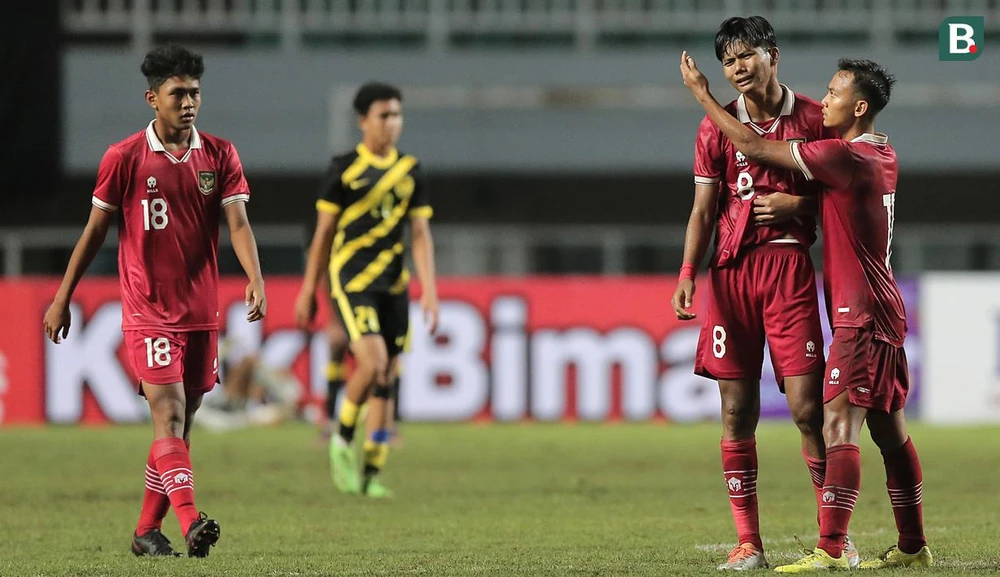 Hình ảnh thê thảm của nhà vô địch U-16 Đông Nam Á ảnh 1