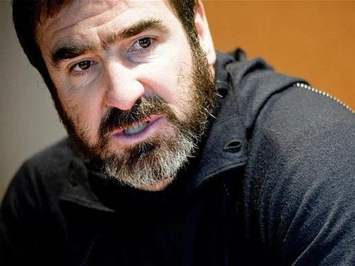Eric Cantona- 185 bàn (Auxerre 29, Martigues (cho mượn) 4, Marseille 14, Bordeaux (cho mượn) 8, Montpellier (cho mượn) 14, Nimes 2, Leeds United 14, Manchester United 82, Pháp 20). Zinedine Zidane - 156 bàn - (Cannes 6, Bordeaux 39, Juventus 31, Real Madrid 49, Pháp 31).