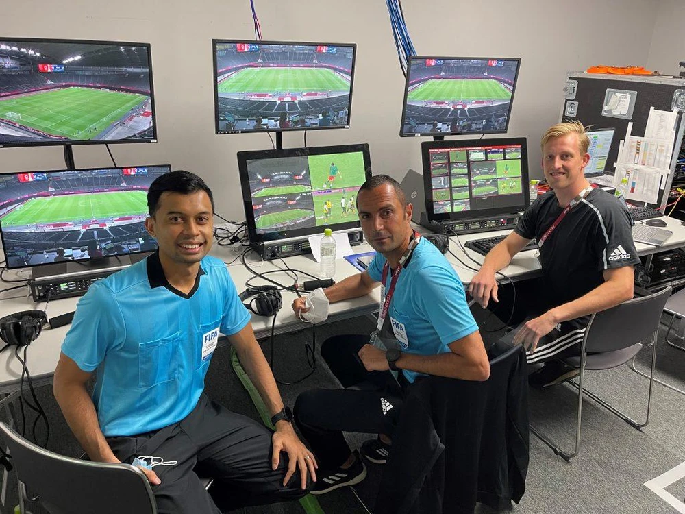 Năm tới, Singapore trở thành nước thứ hai ở Đông Nam Á có VAR ảnh 1 Năm tới, Singapore trở thành nước thứ hai ở Đông Nam Á có VAR ảnh 1