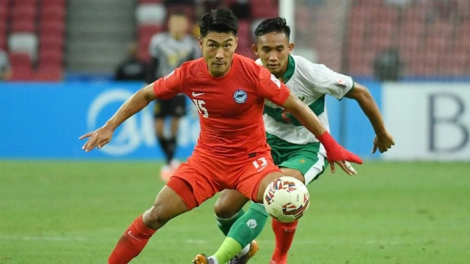 Song Ui-Young là "buồng phổi" của tuyển Singapore. Ảnh: FAS Đội tuyển Singapore