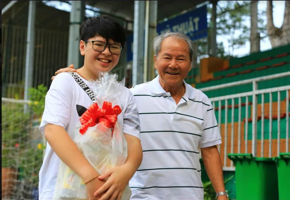 Ấm cúng buổi tri ân trao quà Tết các cựu cầu thủ ảnh 7