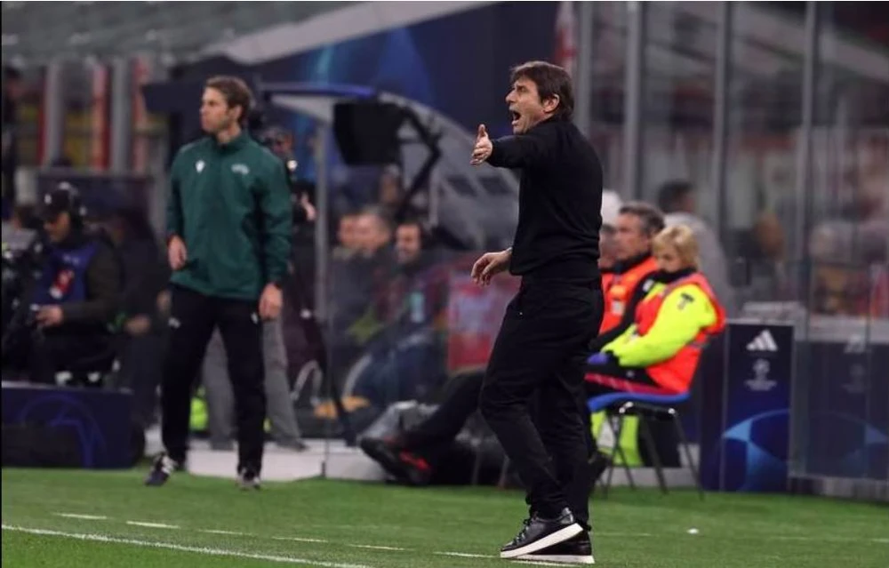HLV Antonio Conte có thắng nổi lượt về trên sân nhà để giúp Tottenham đi tiếp?