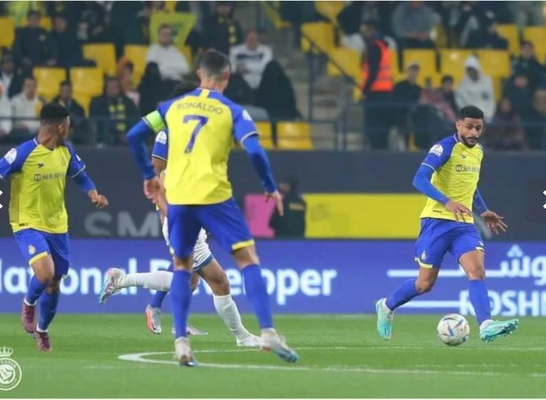 Ronaldo có hai kiến tạo cho đồng đội ở Al Nassr đánh bại Al Taawoun 2-1. Ảnh: Getty