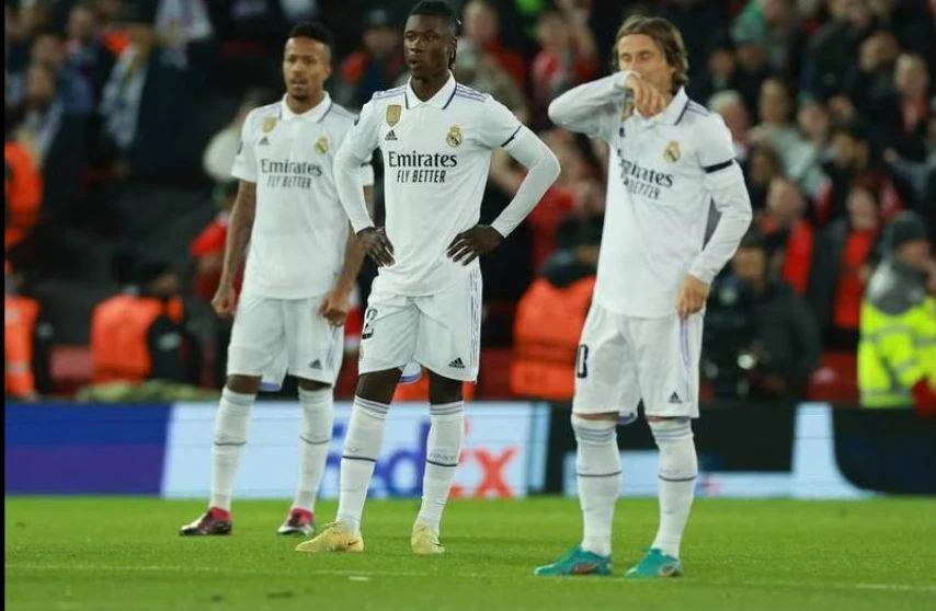 Real Madrid, "vua của những vị vua". Ngôi sao đơn lẻ ra đi không làm cho Real mất đi sức mạnh.