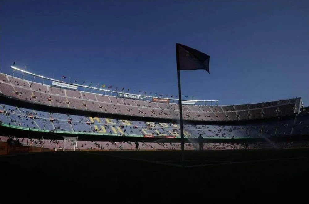 Liệu sân Nou Camp rồi có ảm đạm? Ảnh: Reuters