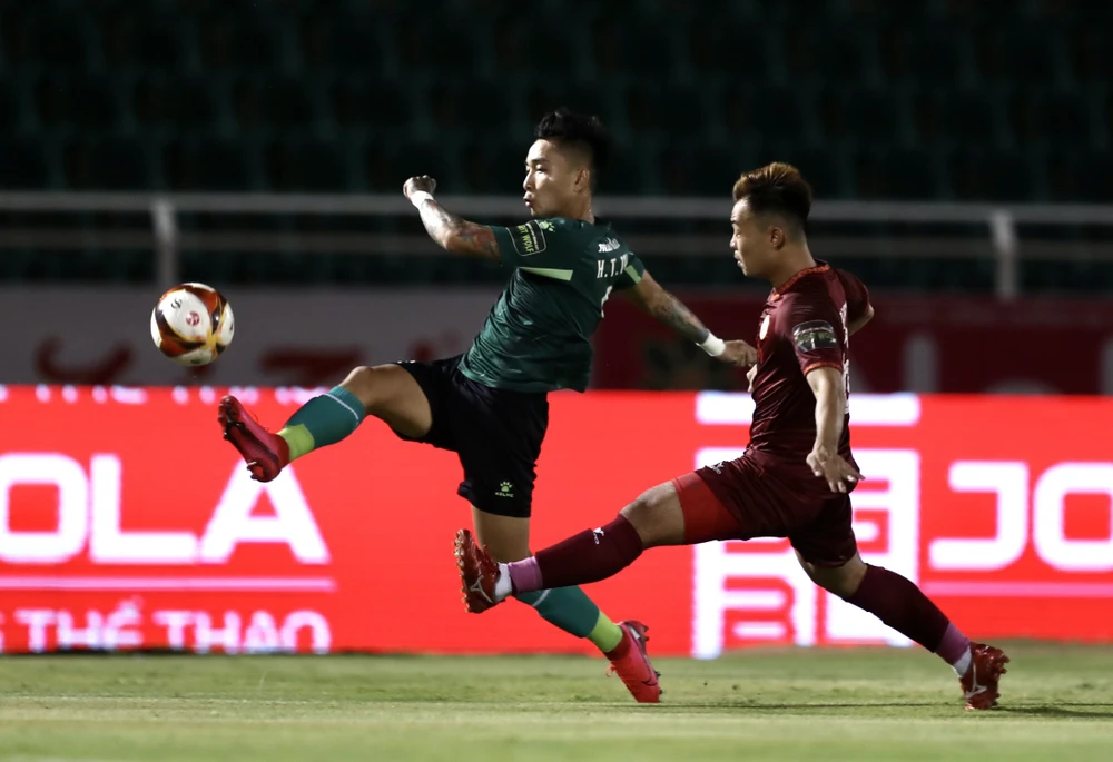 Một trận hòa mà chủ nhà CLB TP.HCM rất vất vả. Ảnh: A.P