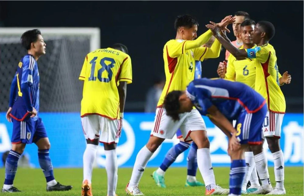 World Cup U-20: Nhật Bản thấp thỏm chờ vé vớt ảnh 1