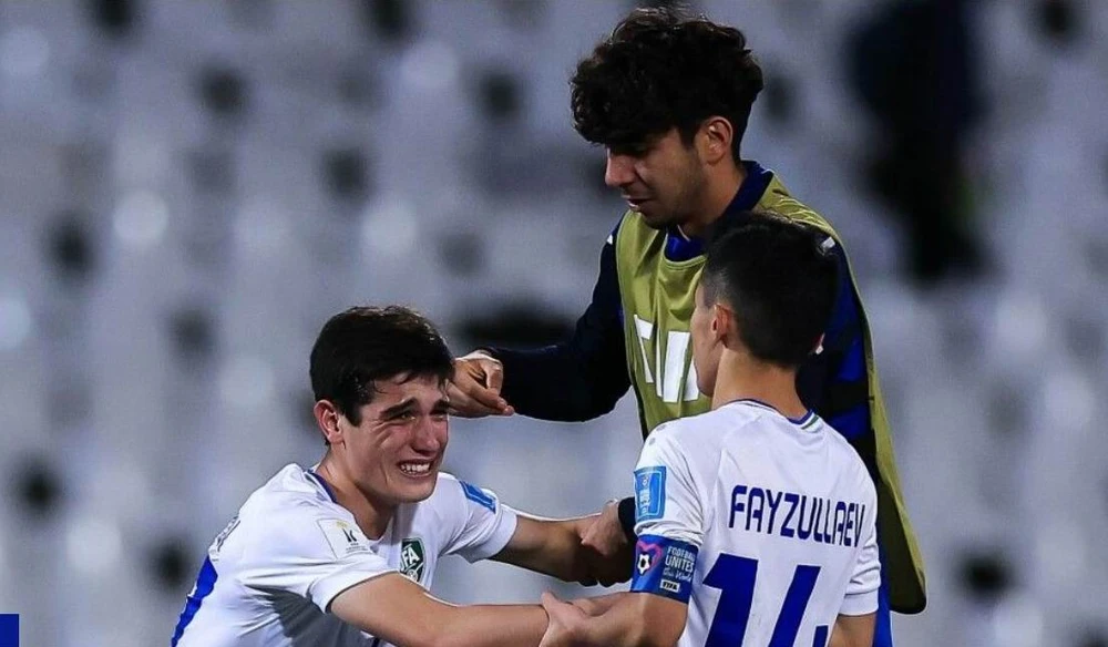 Uzbekistan thua theo cách dễ "cắn lưỡi". Ảnh: AFC
