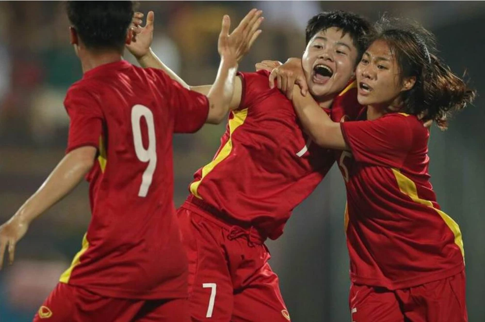 U-20 nữ Việt Nam có một chiến thắng nhọc nhằn trước Iran. Ảnh: CTP