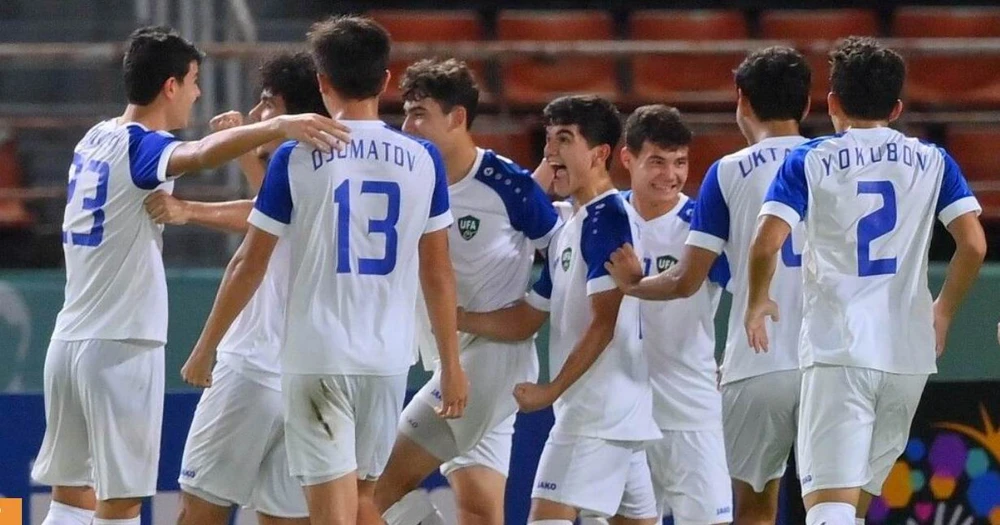 Uzbekistan vào bán kết và có vé đi World Cup U-17. Ảnh: AFC