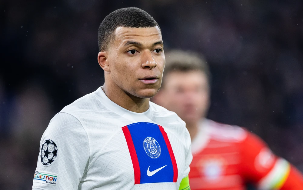Siêu sao Mbappe sẽ khoác áo đội Olympic Pháp đá Olympic Paris 2024. Ảnh: Getty