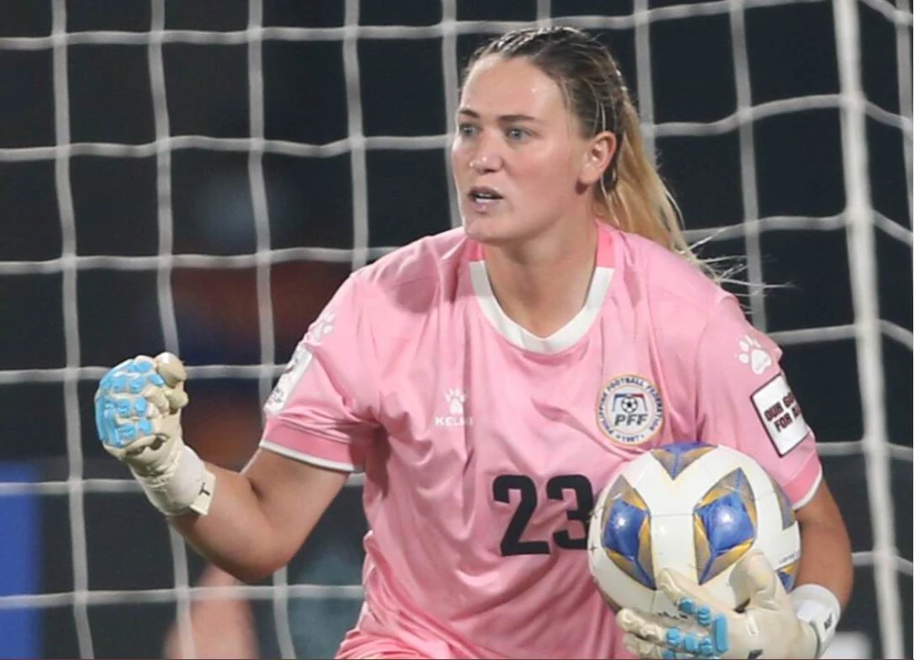 Philippines kịp bay sang New Zealand xem trận đấu của nữ Việt Nam ảnh 1