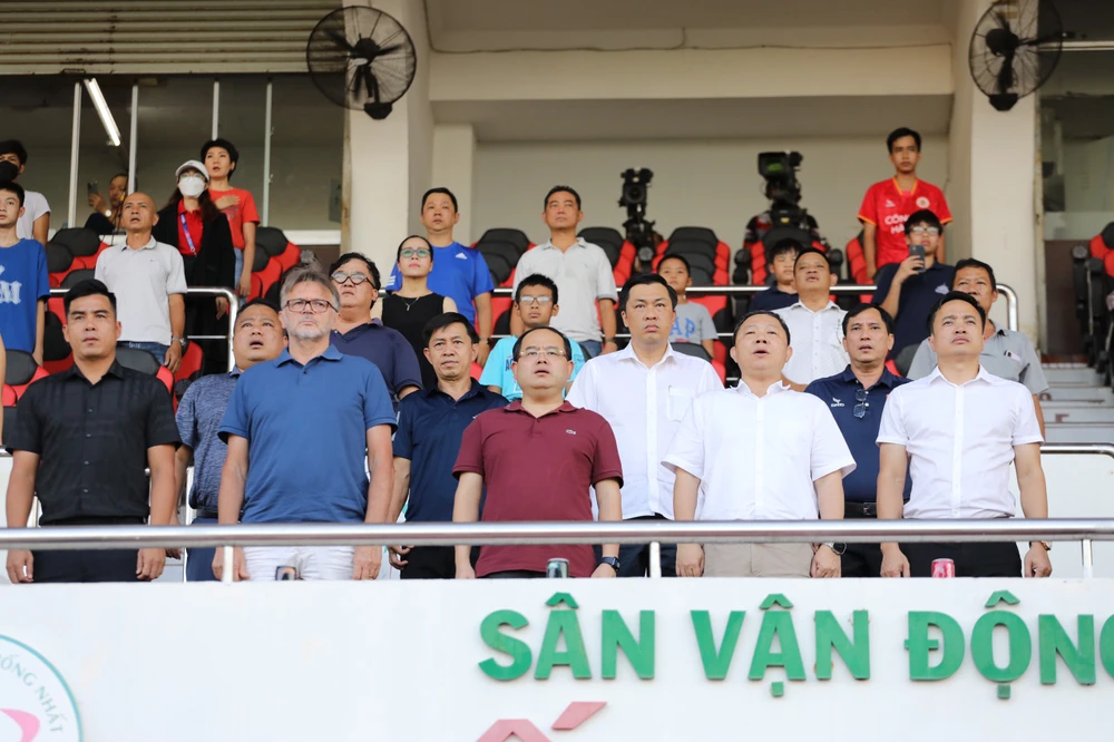 SHB Đà Nẵng sau 22 năm đá V- League chính thức trở về hạng nhất ảnh 1