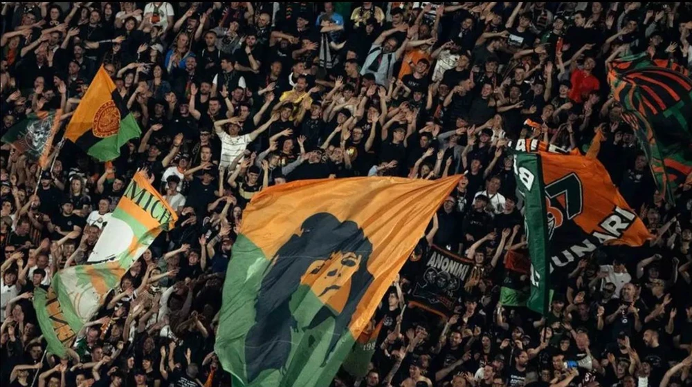 Tuyen- Indonesia-Venezia.jpg