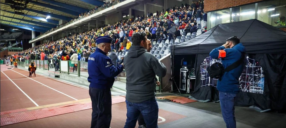 Hàng loạt thành phố