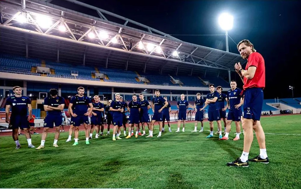 HLV Valery Karpin-2.jpg