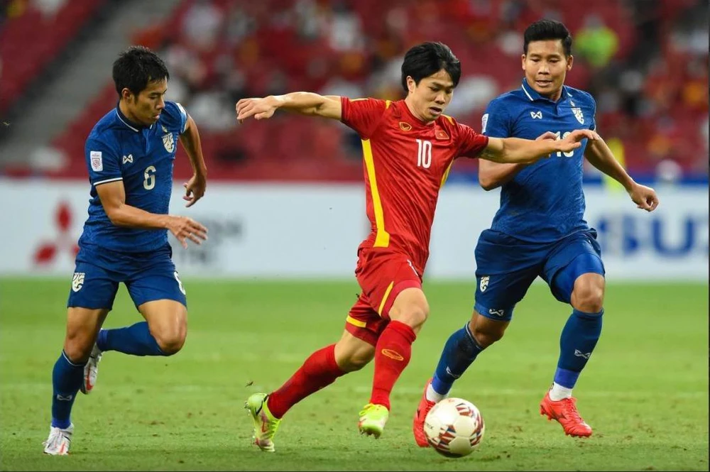 Chuyen- Hoang-Duc-Van-Lam-1.jpg