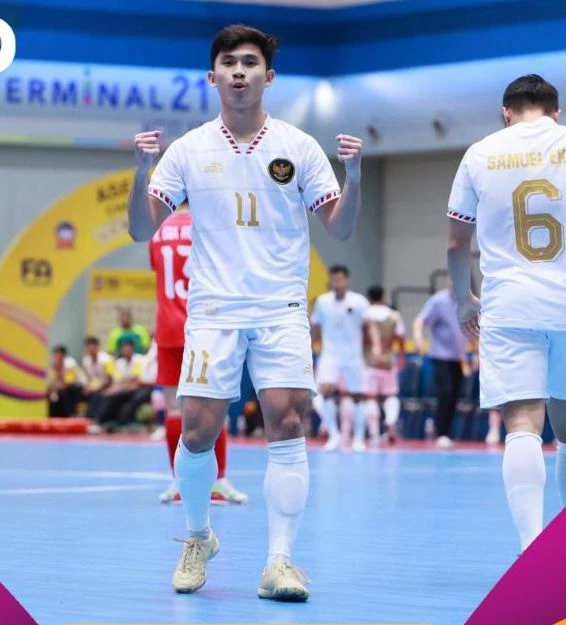 Tuyen- Viet- nam- CK-2.jpg