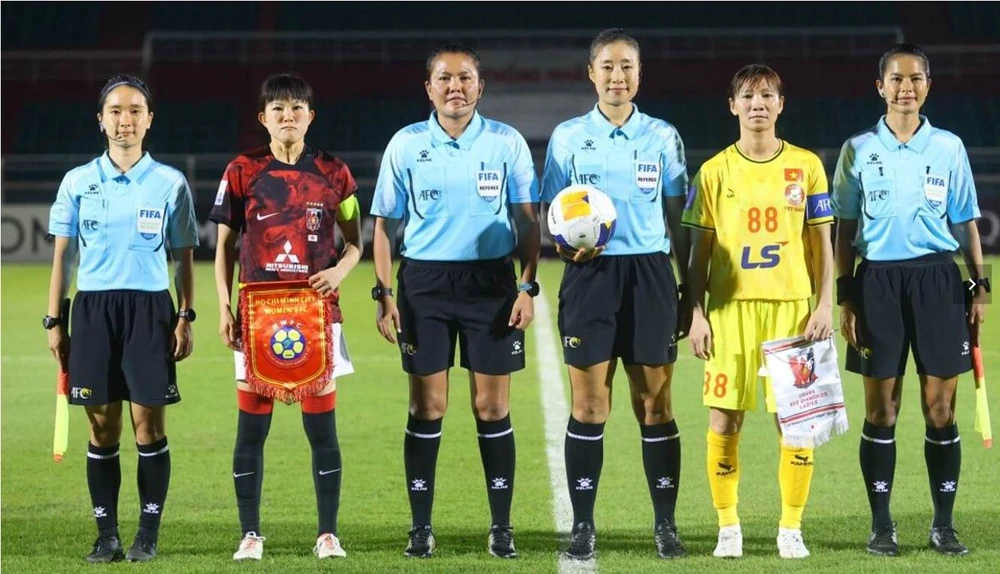 Chuyen- Thuy- Trang-3.jpg