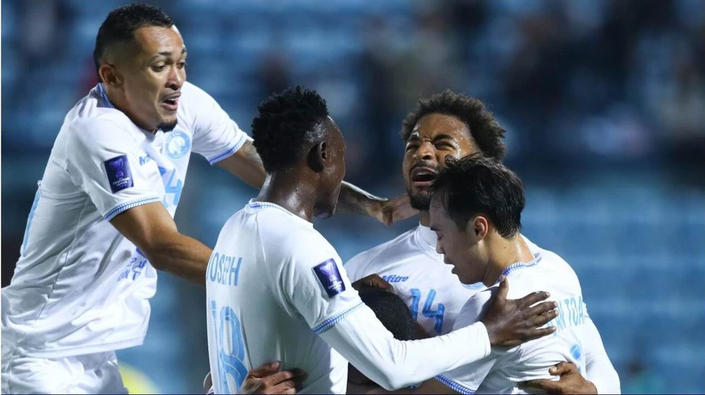 AFC Champions Leageu 2- TX- Nam- Dinh -2.jpg