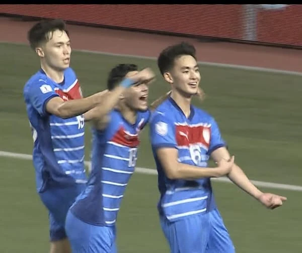 Tuyển Thái Lan gục ngã ở Rizal Memorial