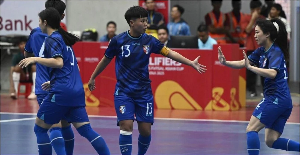Tuyen- Viet-Nam- futsal- Macau.jpg