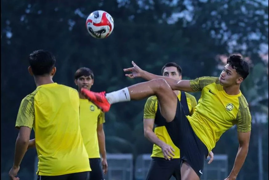 TUyen- Viet- Nam- Malaysia- 1.jpg