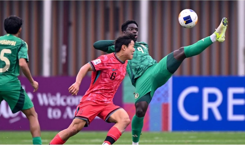 VCK- U-20- chau- A- BK--1-1.jpg