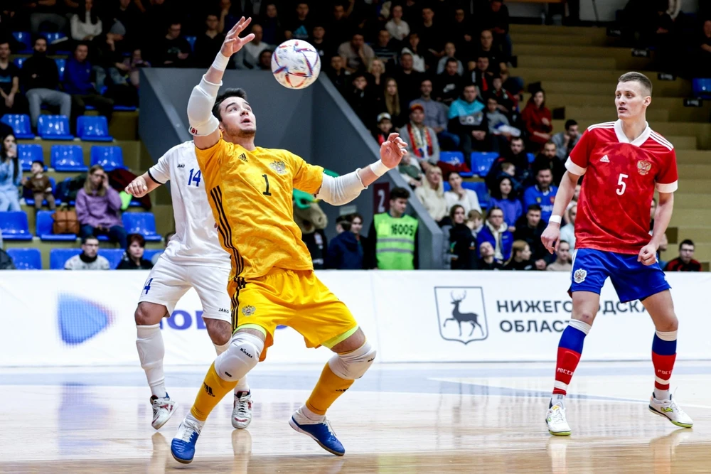 Tuyen- Thai-Lan-1.jpg