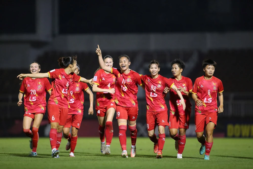 CLB- Nu- TP- HCM-7.jpg