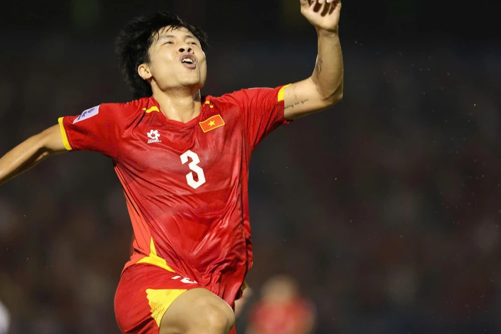 Tuyen- Viet-Nam-Lao-2.jpg