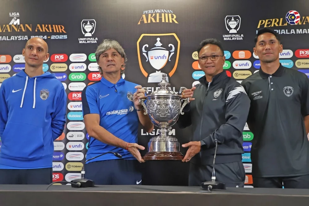 HLV- Fandi- Ahmad-2.jpg