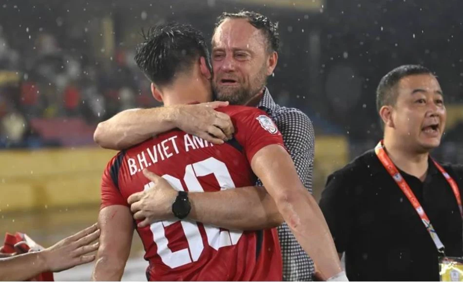 hlv- mano- polking.jpg