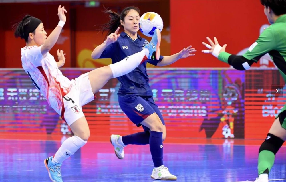 Tuyen- Thai- Lan.jpg