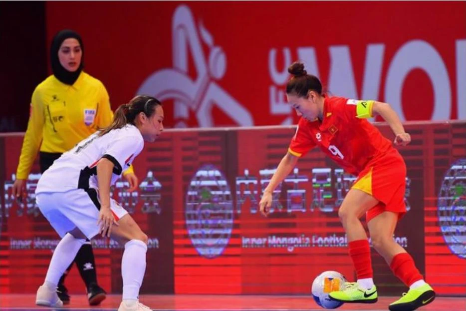 Tuyển Việt Nam đối đầu Iran, chờ Thái Lan ở tứ kết