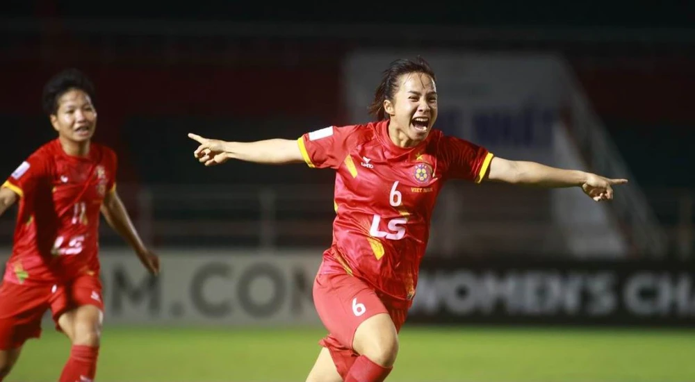 CLB-Nu- TP- HCM- kien- dinh-1.jpg