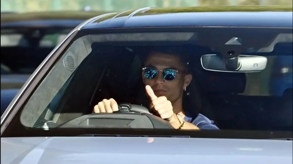 Bo- suu- tap- xe- Ronaldo.jpg