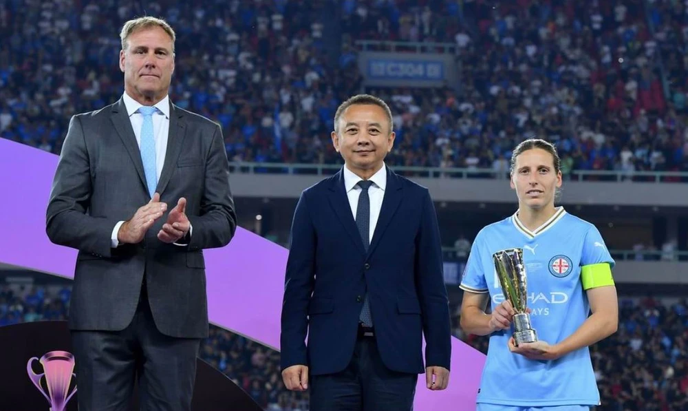 Wuhan- Jiangda- vo- dich--Stott.jpg