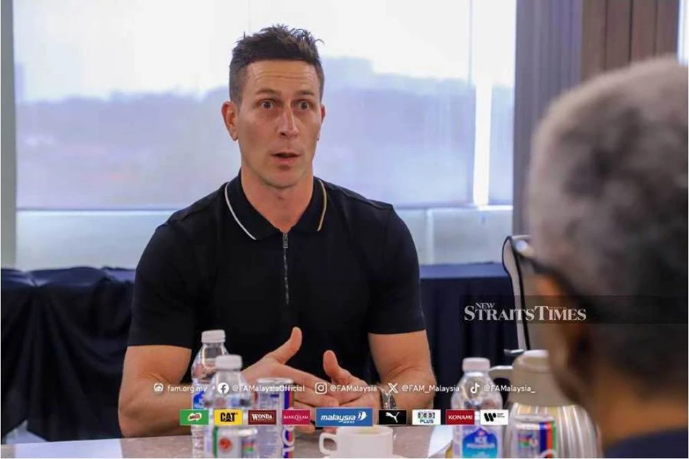 Chuyen- Gia- Robert- Friend.jpg